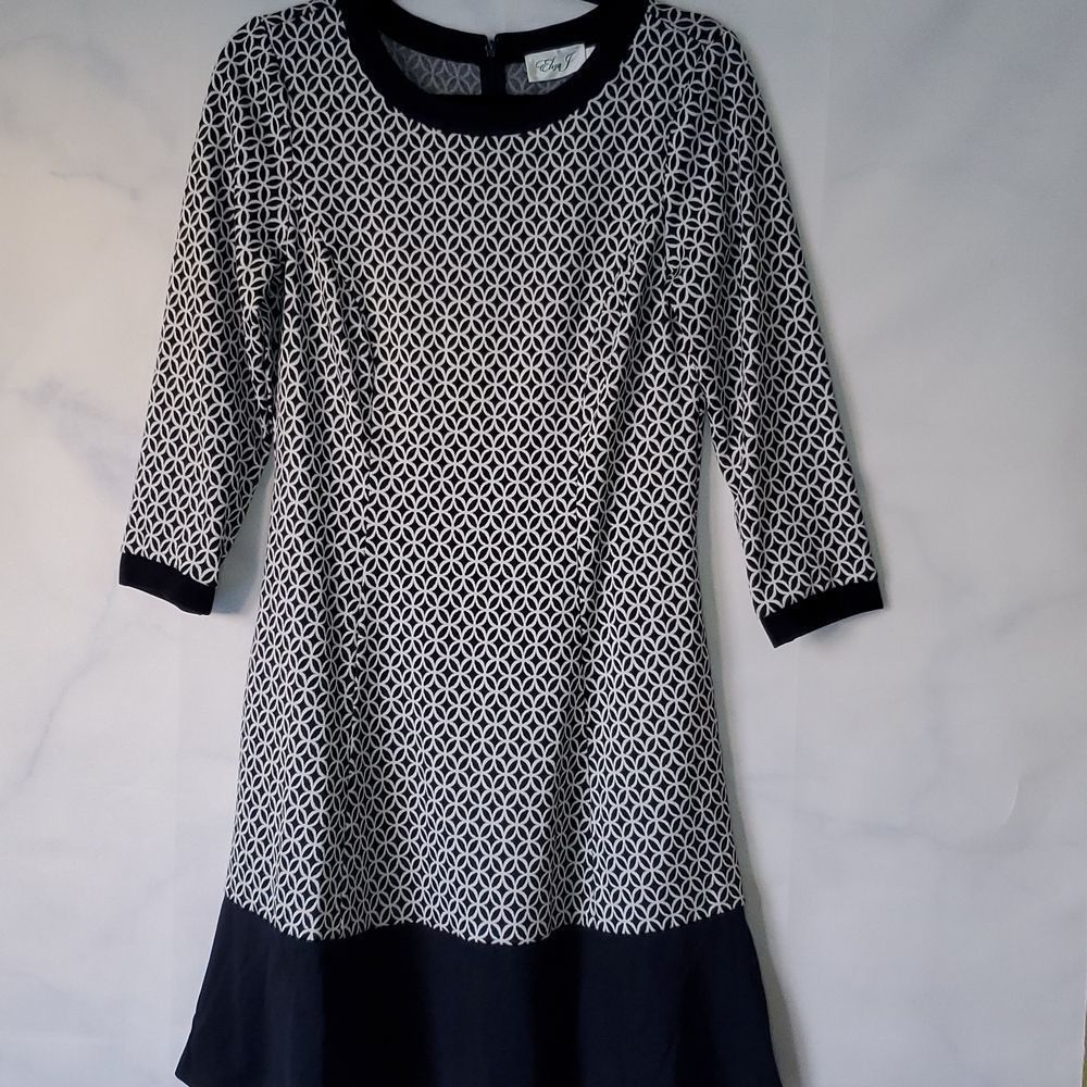 NWT - Eliza J Geo Print Dress